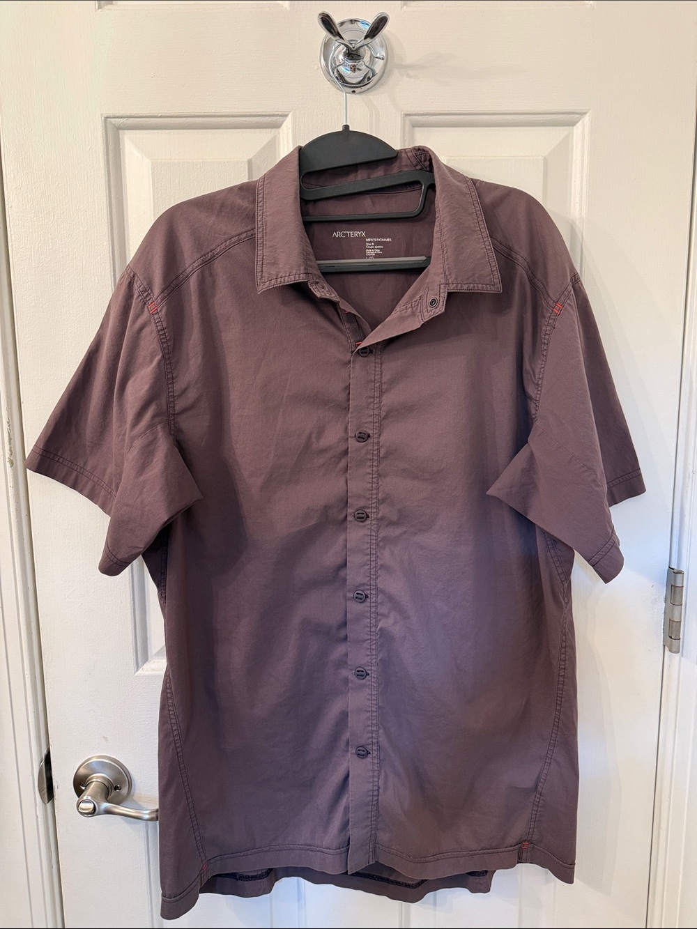 Arc'teryx Men's Short Sleeve Button-Down Shirt — Fired Clay L